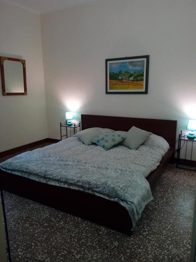 Il Girasole ...At Andorus' House Bed and Breakfast Erli Buitenkant foto